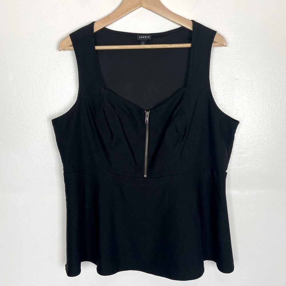 Torrid Women's‎ Top Size 1X Babydoll V-Neck Color Black Stretch Sleeveless